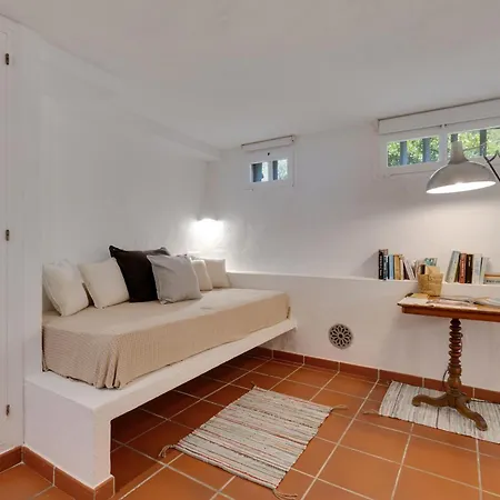 Casa Binimares Holiday home *